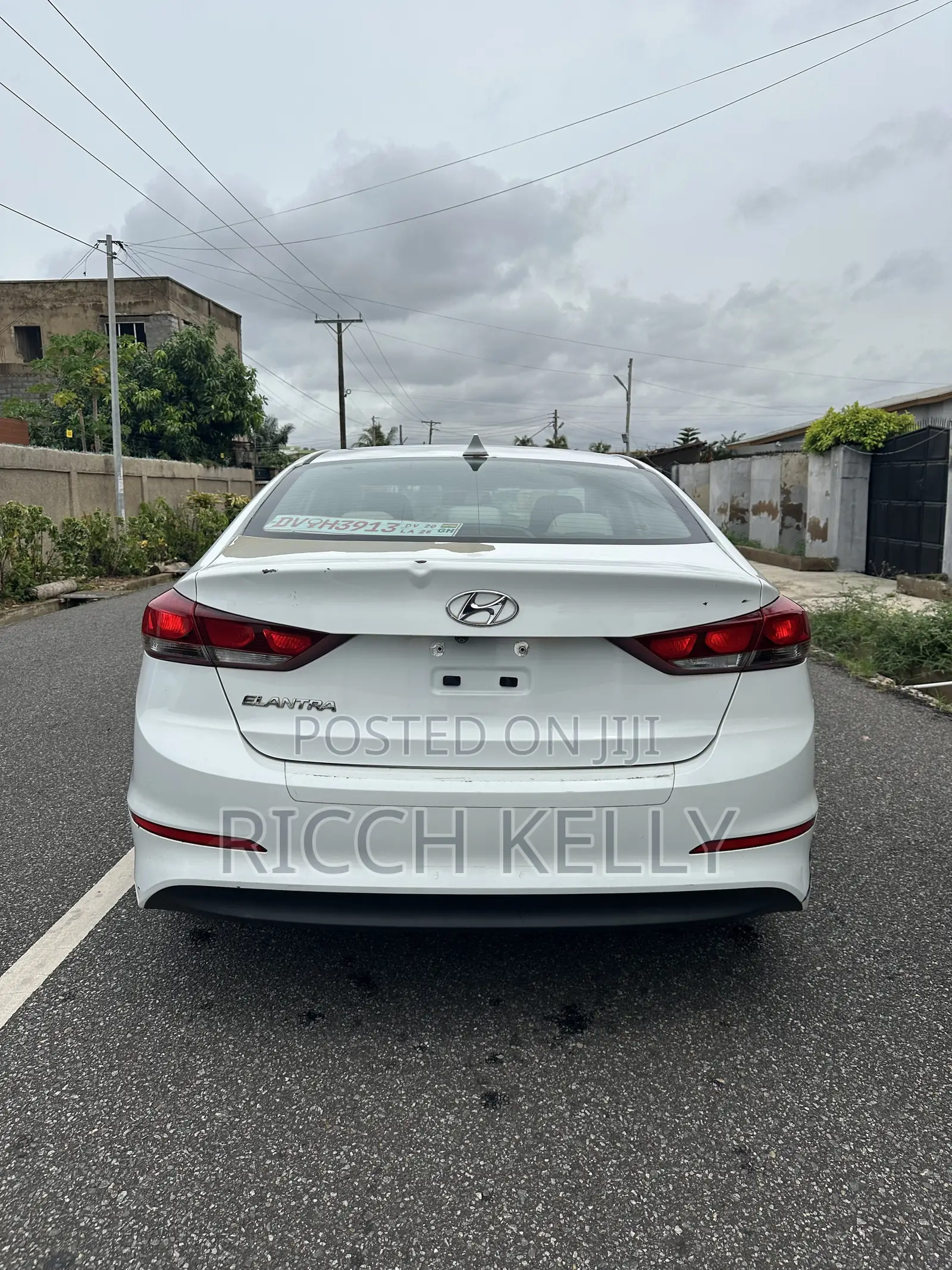 Hyundai Elantra SE 2018 White