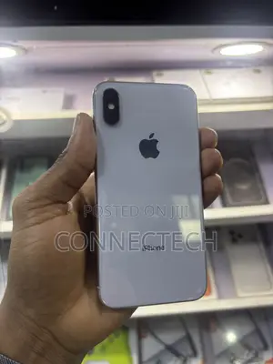 Apple iPhone X 64 GB White