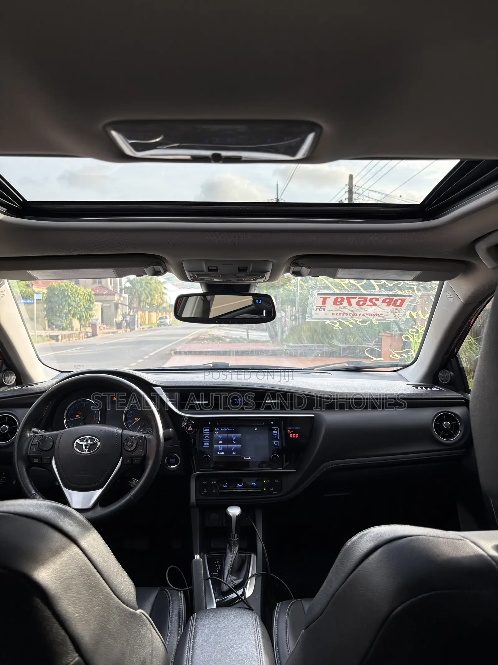 Toyota Corolla XSE (1.8L 4cyl 2A) 2019 Red
