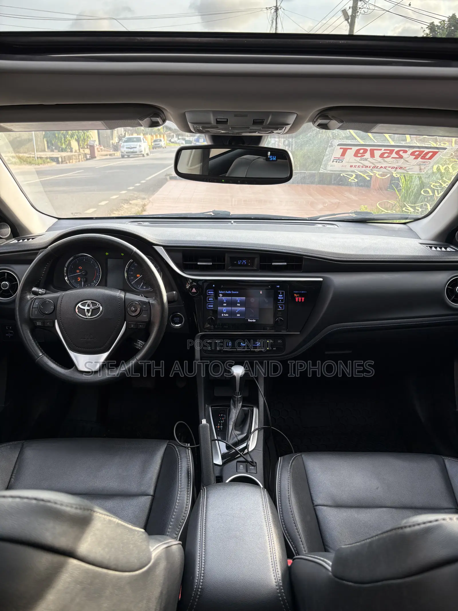 Toyota Corolla XSE (1.8L 4cyl 2A) 2019 Red