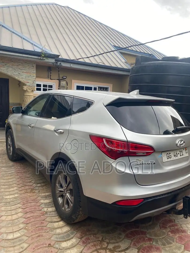 Hyundai Santa Fe 2015 Silver