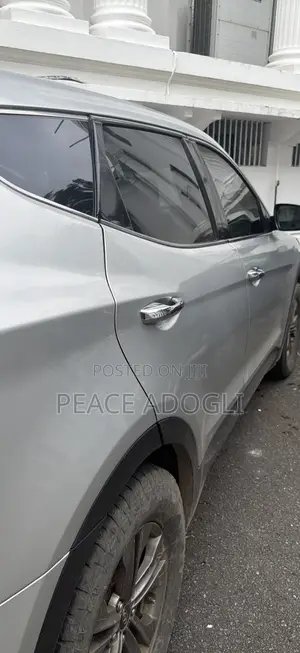 Hyundai Santa Fe 2015 Silver