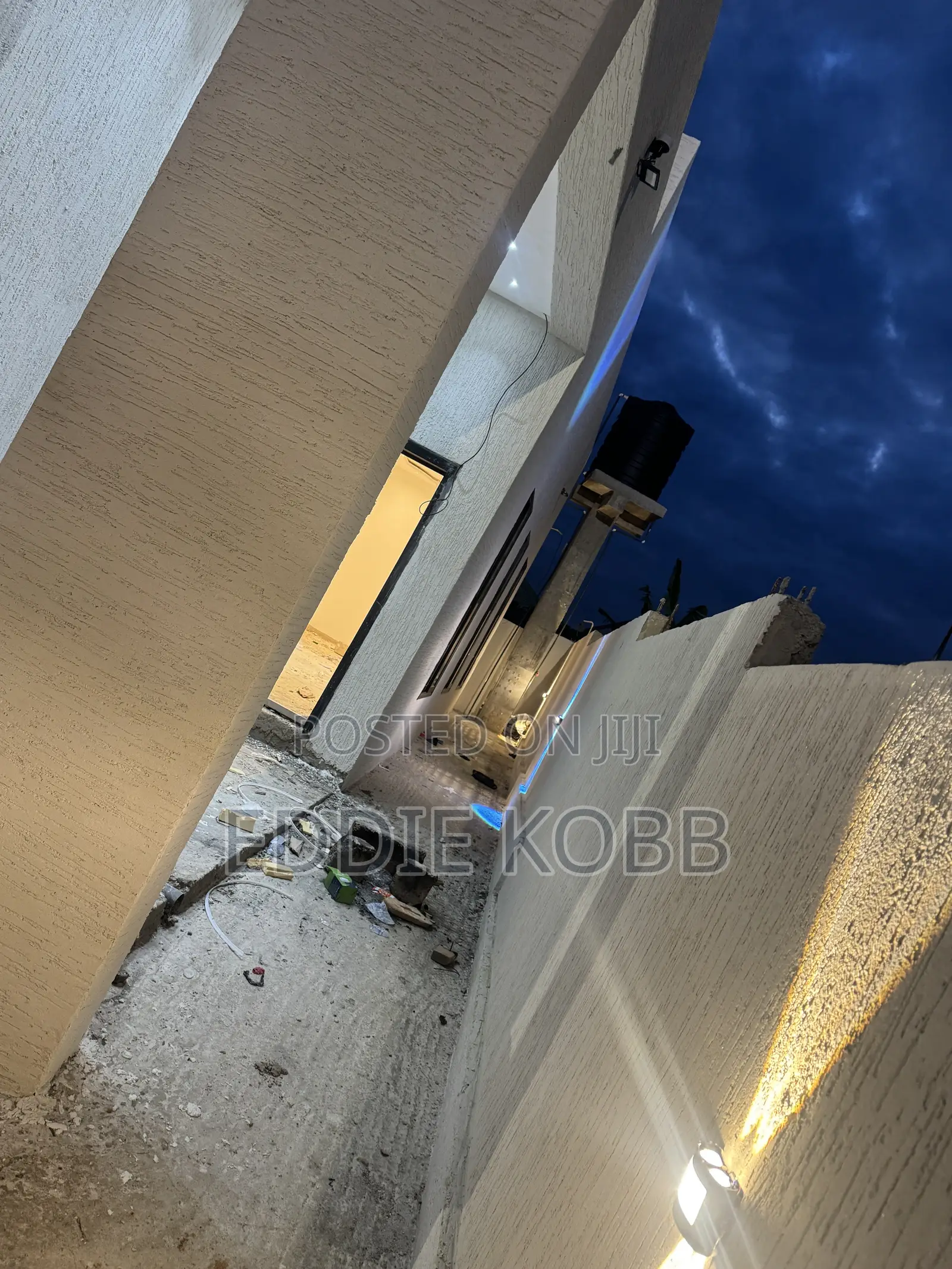 3bdrm Mansion in Eddiekobbs Agency, Kumasi Metropolitan for sale