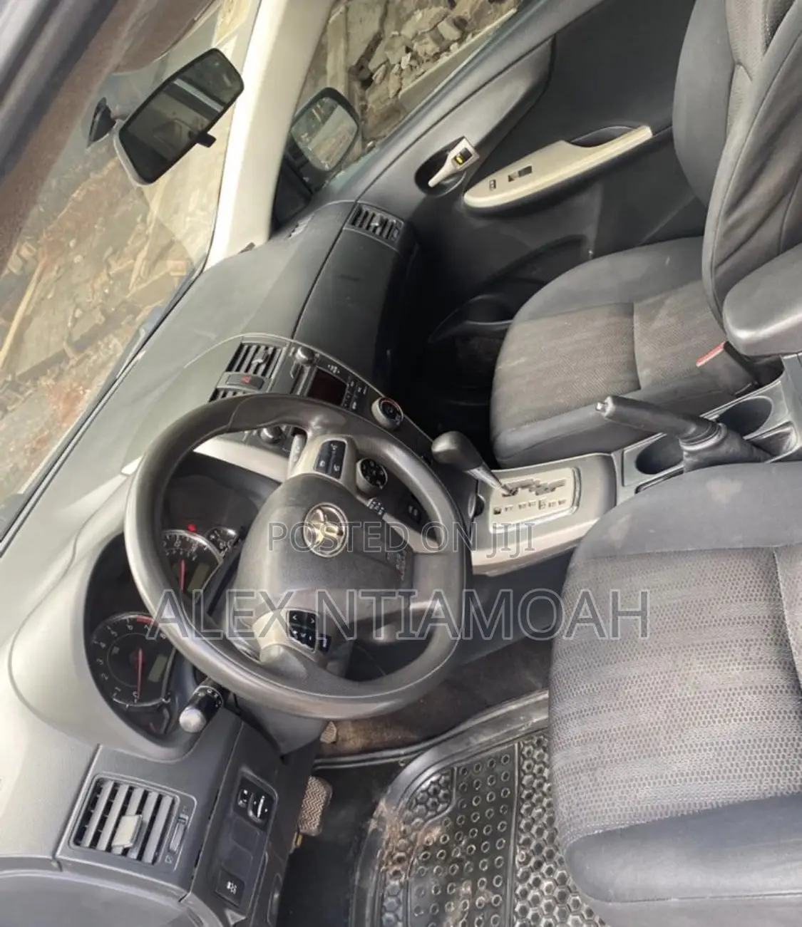 Toyota Corolla 2013 Silver