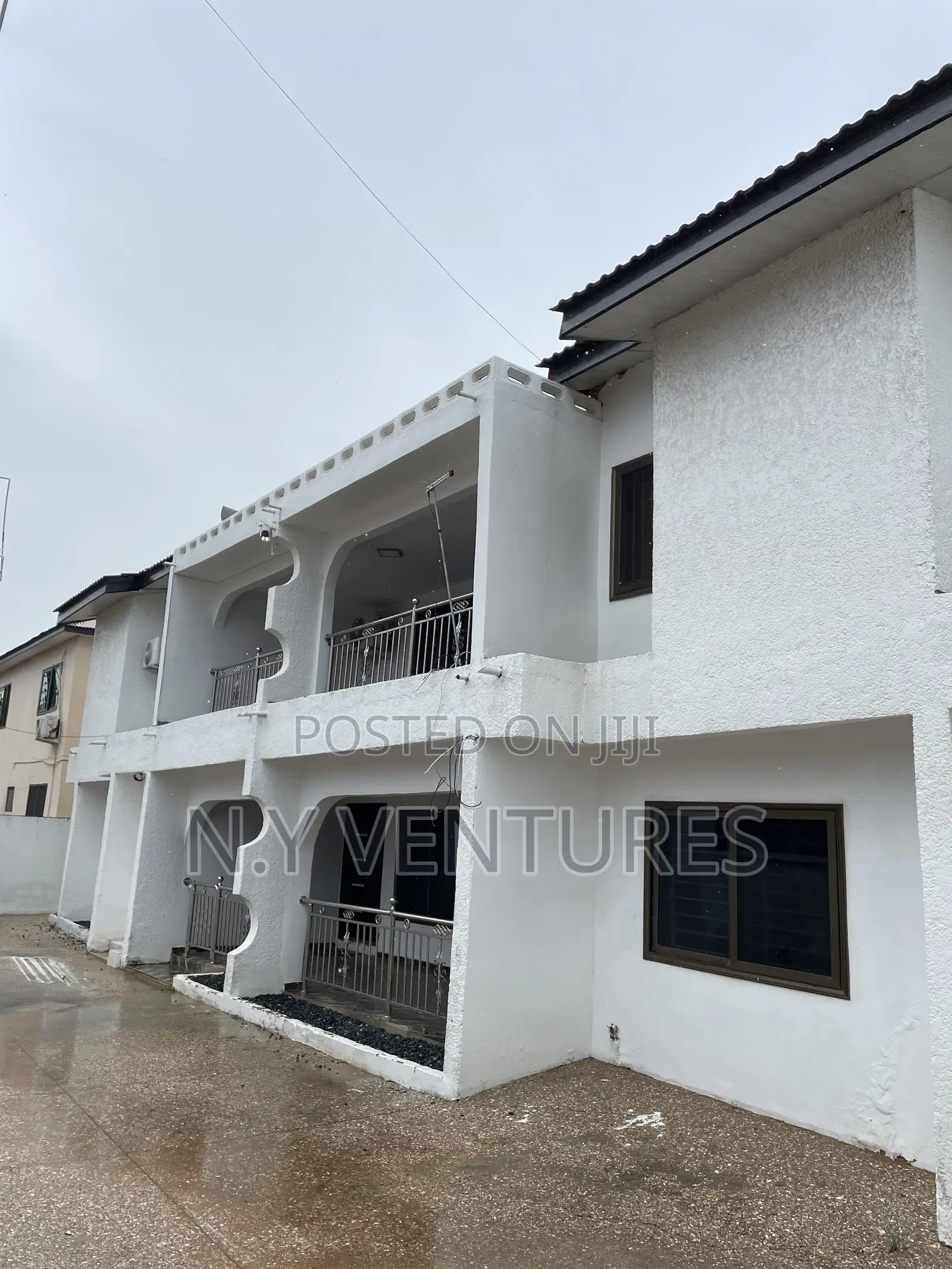 Furnished 6bdrm Apartment in Malik Estate, Tseaddo for rent