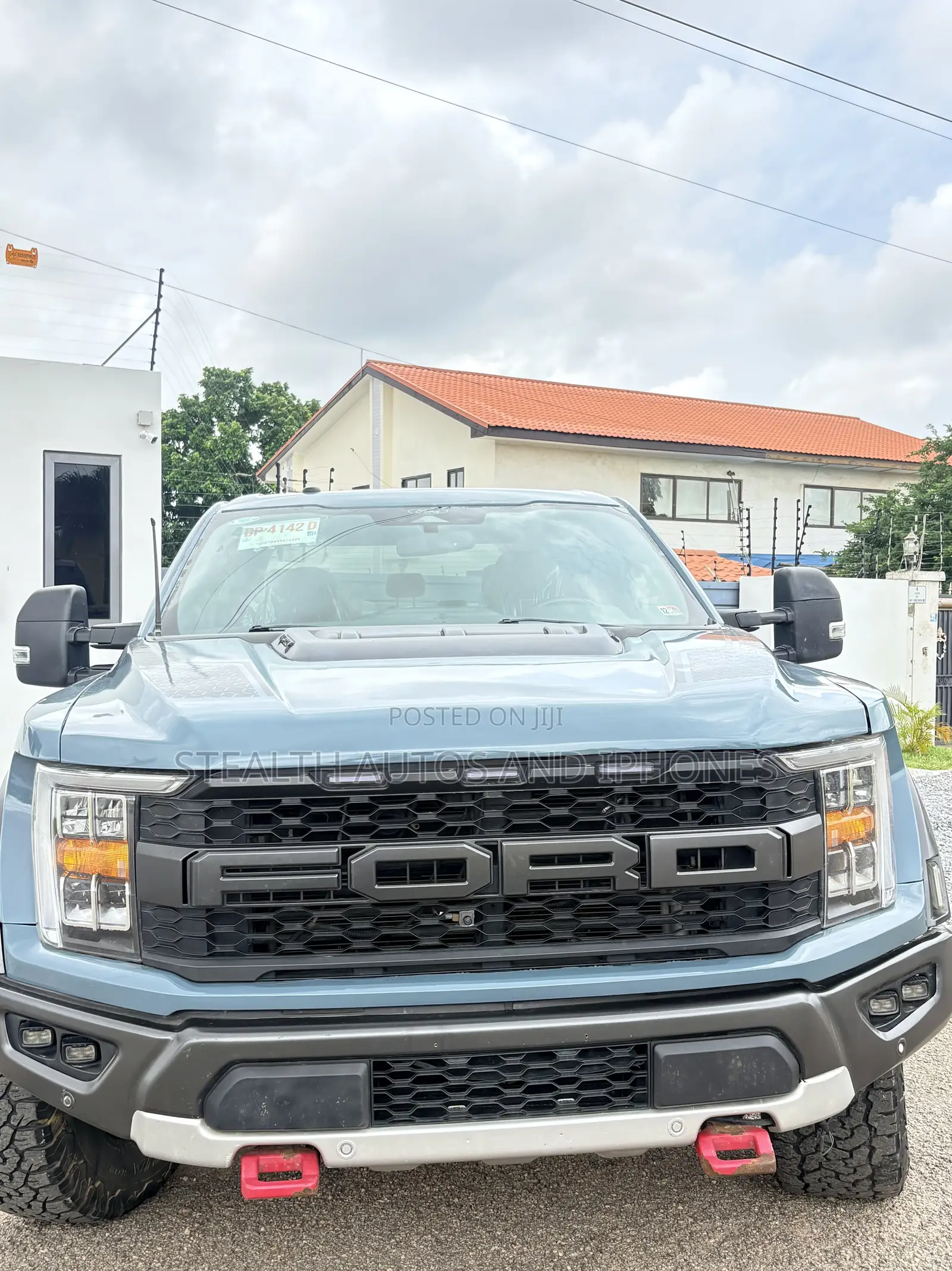 Ford F-150 Raptor 2023 Gray