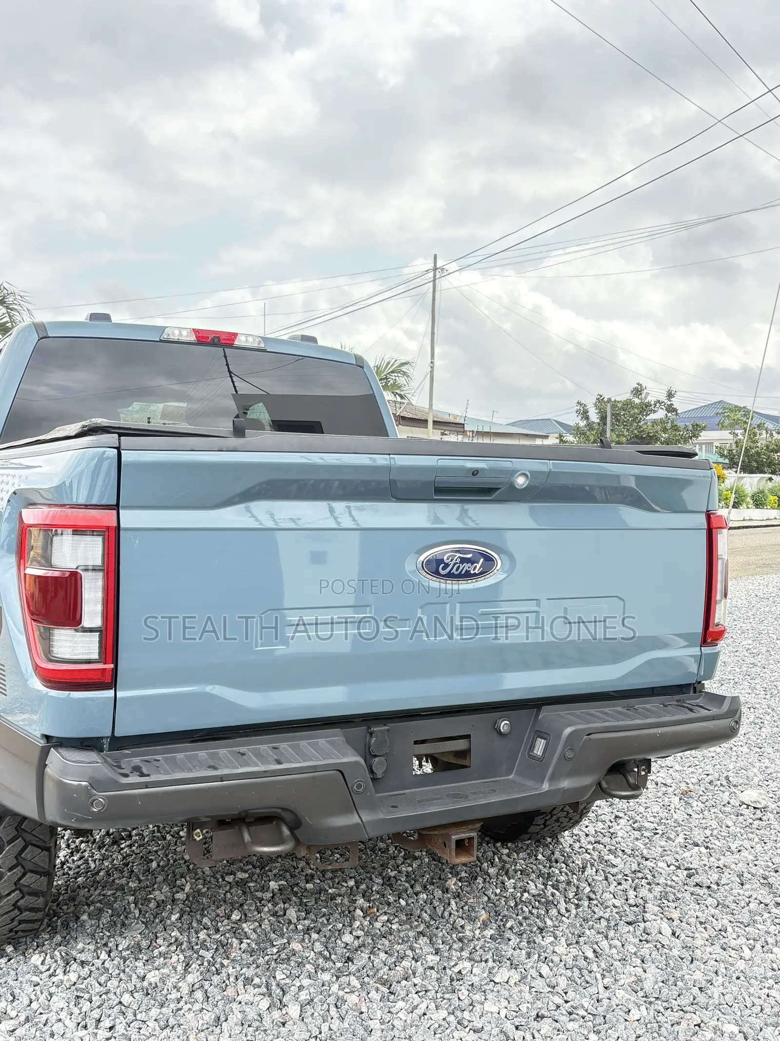 Ford F-150 Raptor 2023 Gray