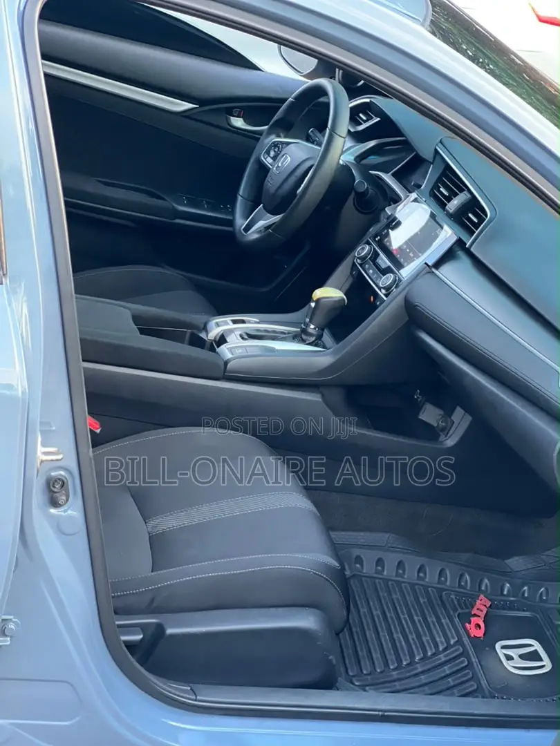 Honda Civic EX 4dr Sedan (2.0L 4cyl) 2017 Blue