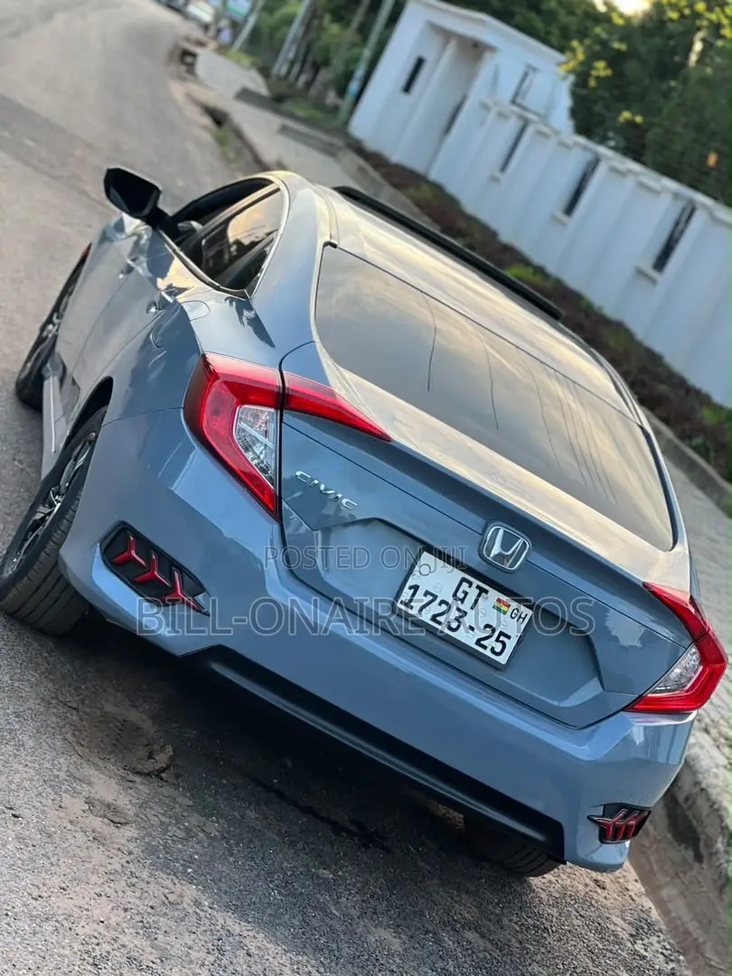 Honda Civic EX 4dr Sedan (2.0L 4cyl) 2017 Blue