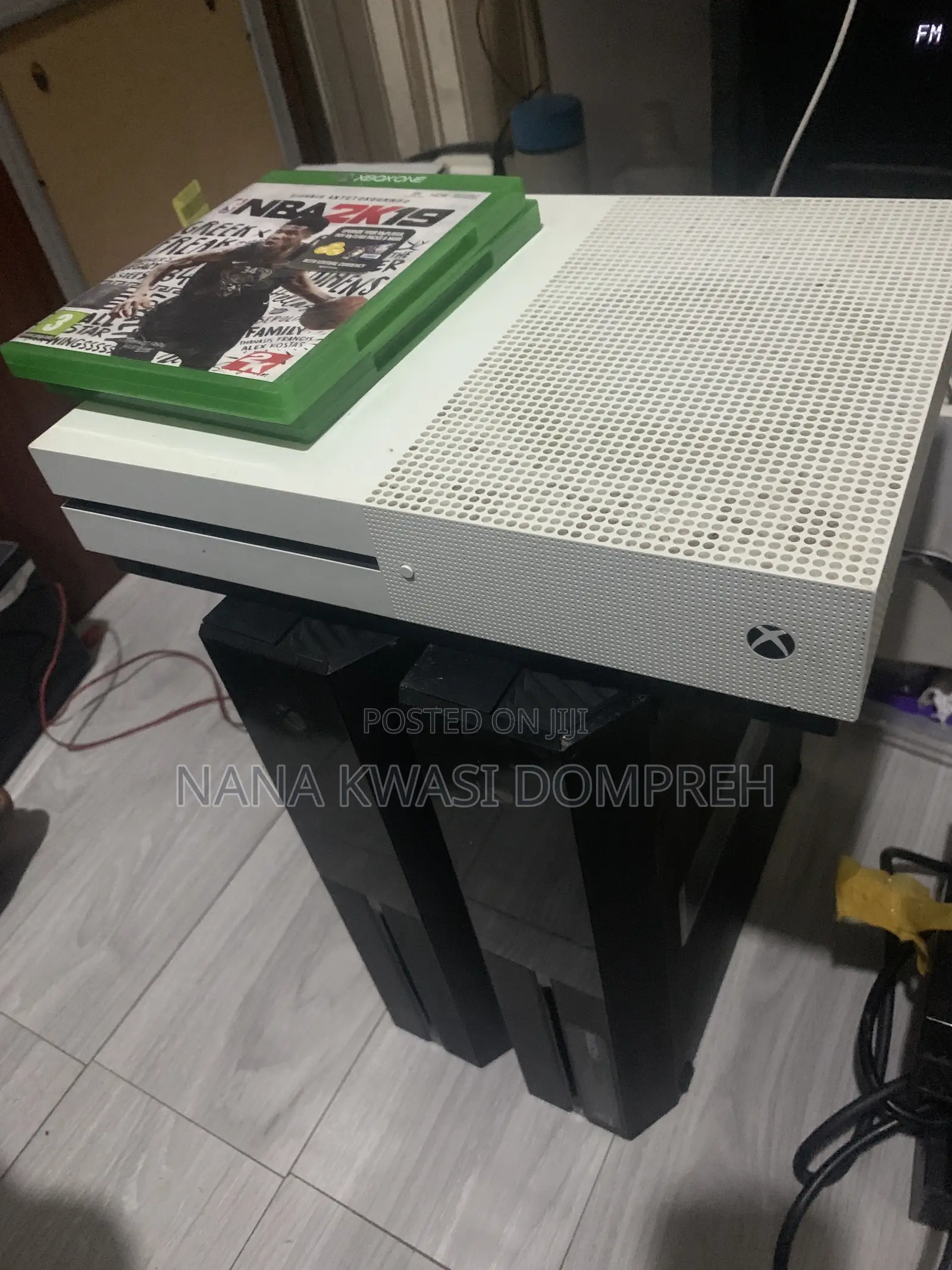 Uk Neat Xbox One Special Edition With Controller