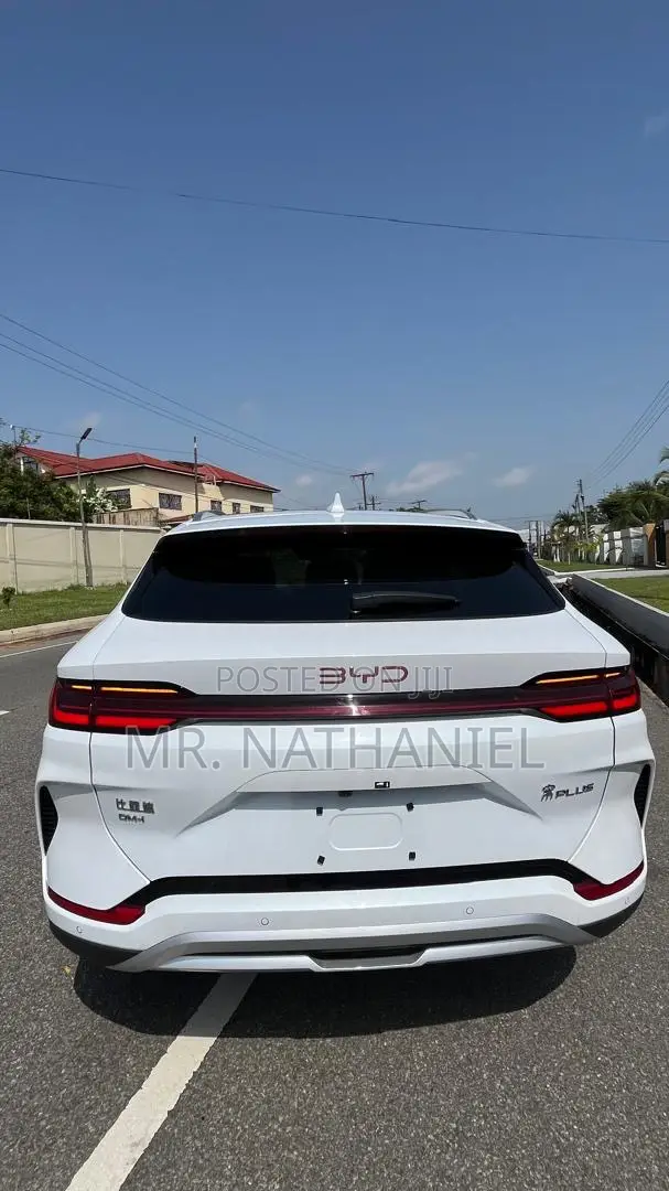 BYD Song Plus 2025 White