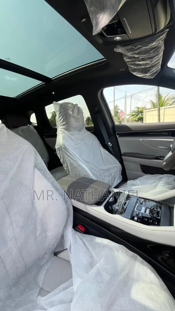 BYD Song Plus 2025 White