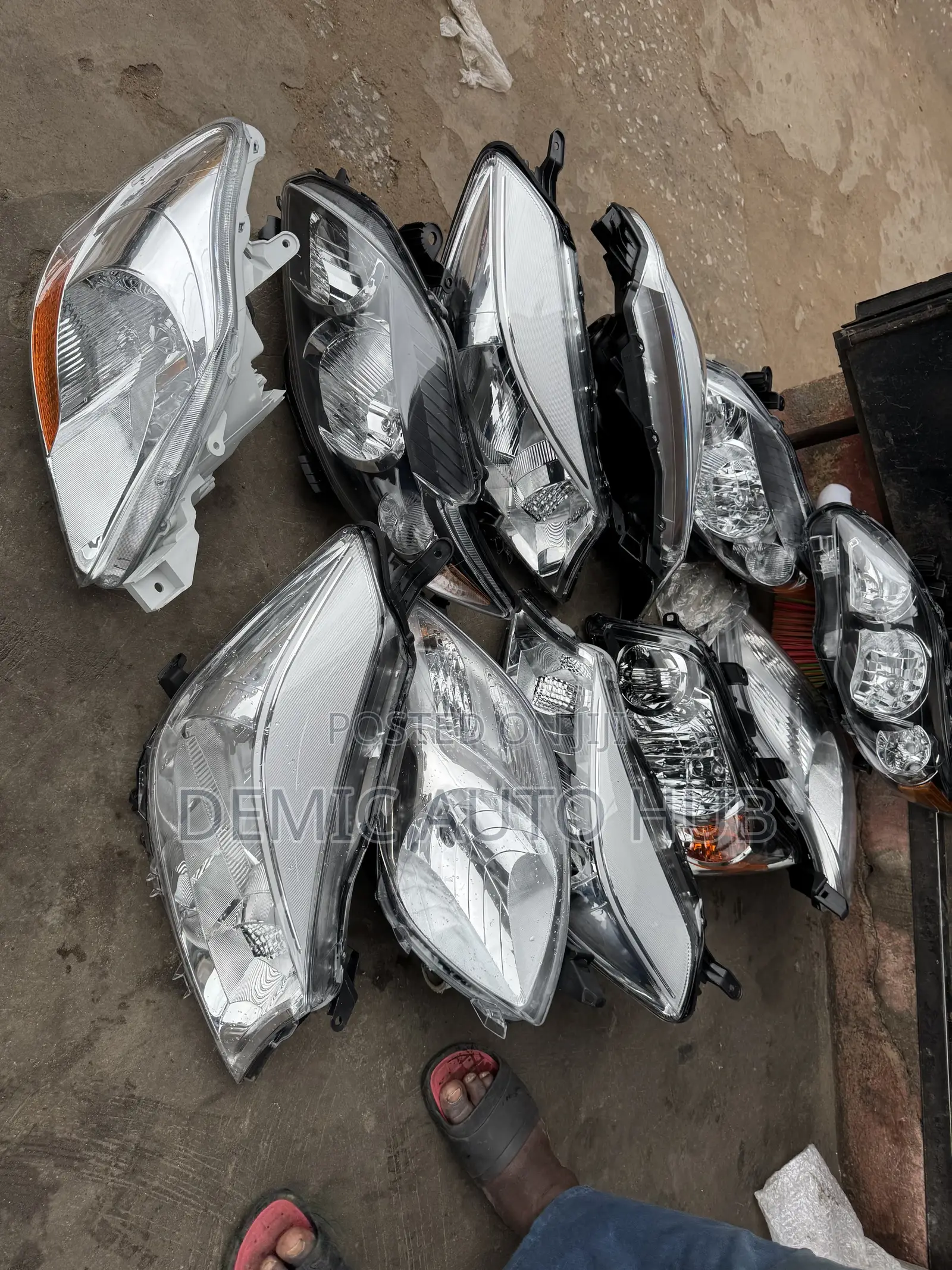 Toyota Yaris 2008 Headlamps