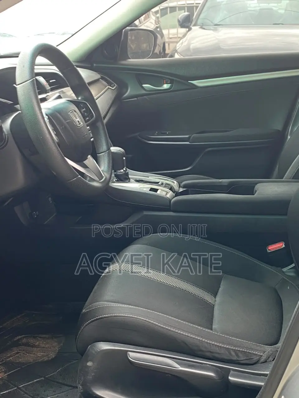 Honda Civic EX-T 2dr Coupe (1.5L 4cyl) 2017 Gray