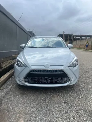 Toyota Yaris iA 1.5 FWD 2019 Off white