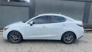Toyota Yaris iA 1.5 FWD 2019 Off white