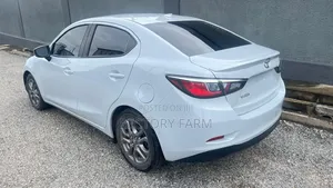 Toyota Yaris iA 1.5 FWD 2019 Off white