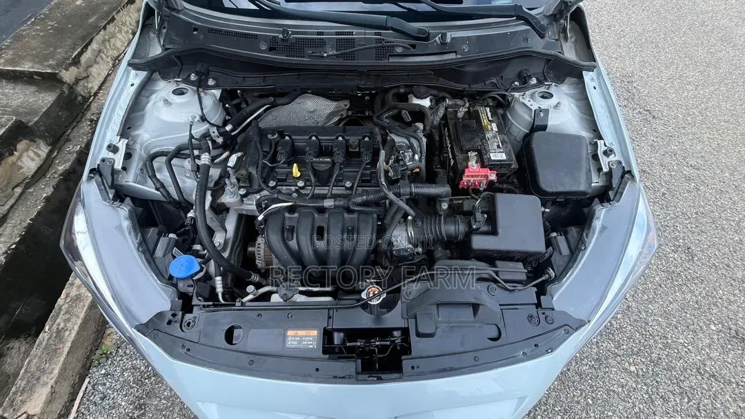 Toyota Yaris iA 1.5 FWD 2019 Off white