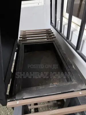 Outdoor BBQ Grill