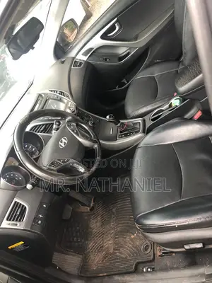 Hyundai Elantra 2014 Silver