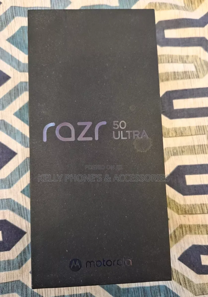 New Motorola Razr 50 Ultra 256 GB Black