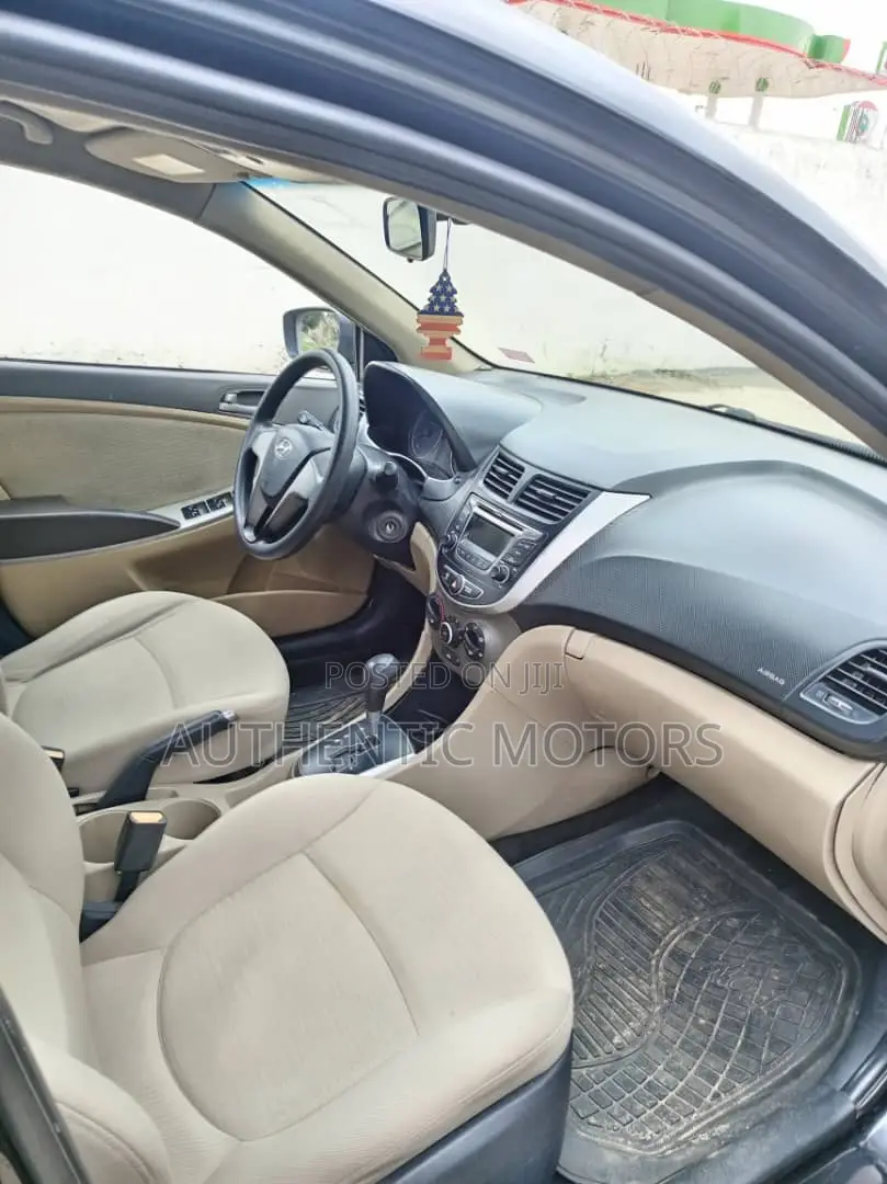 Hyundai Accent GLS 4dr Sedan (1.6L 4cyl 6A) 2014 Black