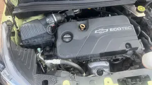 Chevrolet Spark 2018 Green