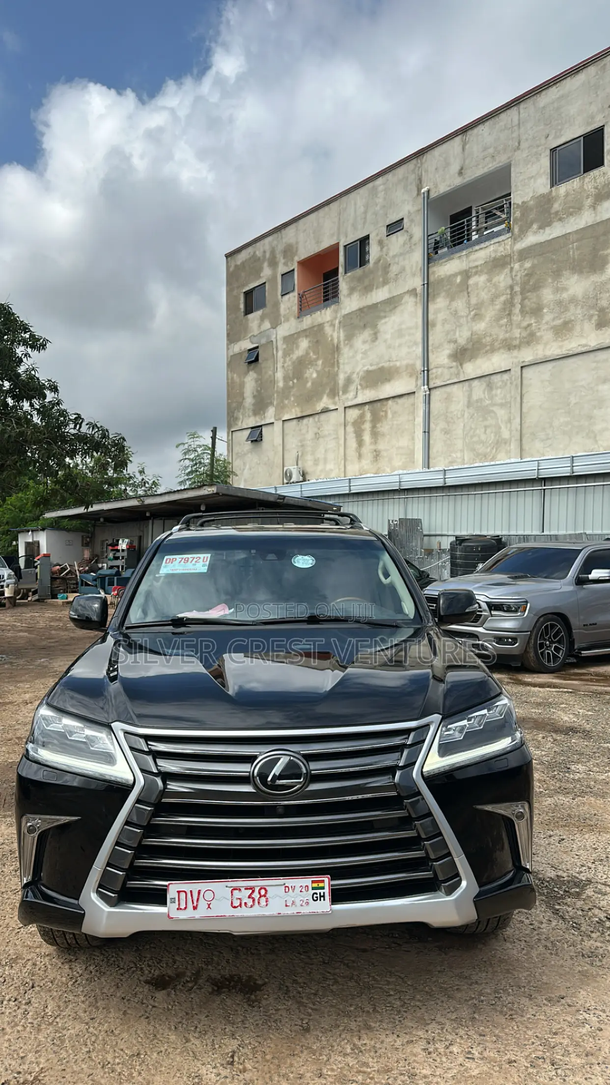 Lexus LX 570 (5 seats) AWD 2020 Black