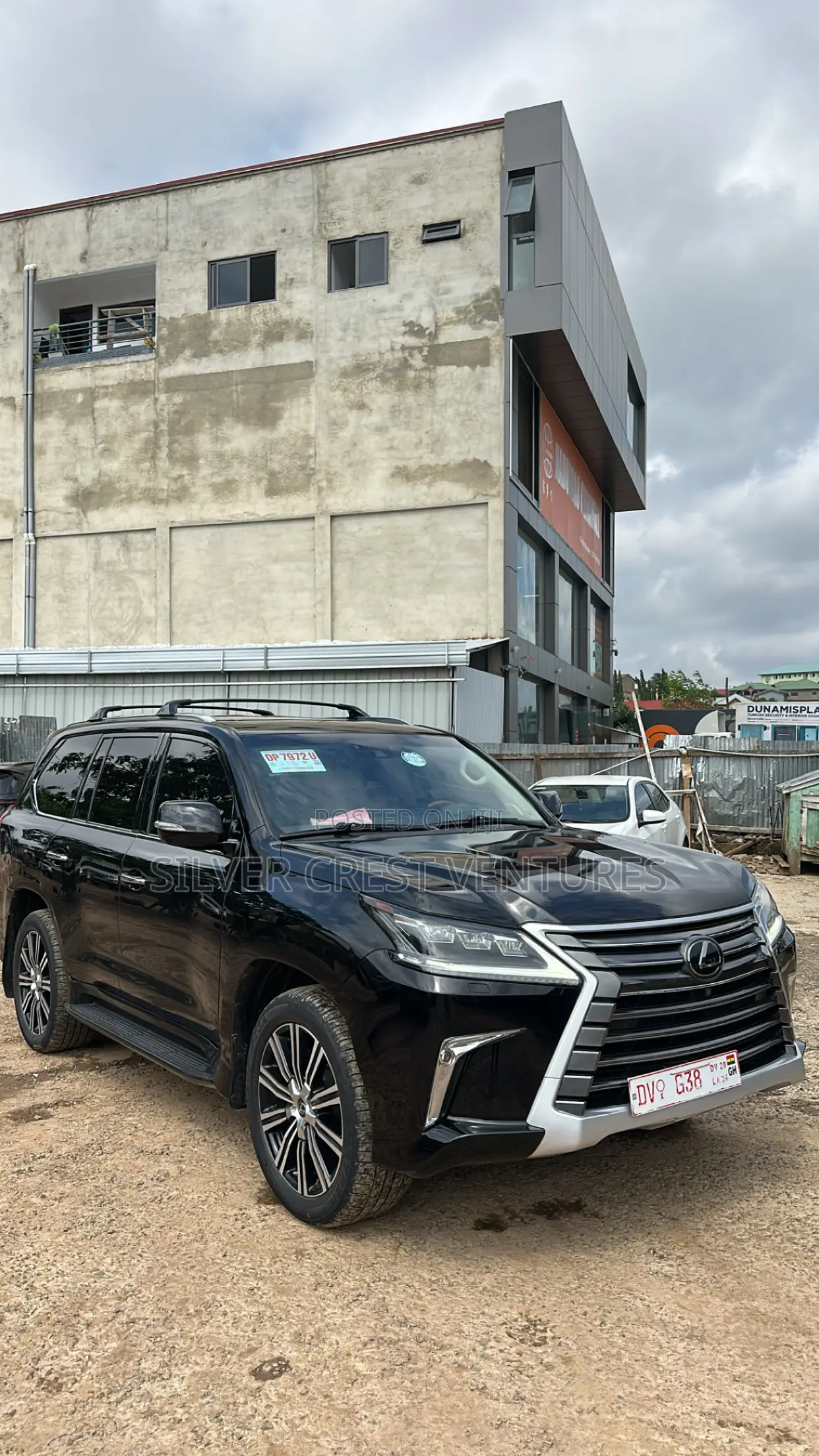 Lexus LX 570 (5 seats) AWD 2020 Black