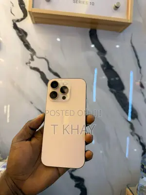 Apple iPhone 16 Pro 128 GB Gold