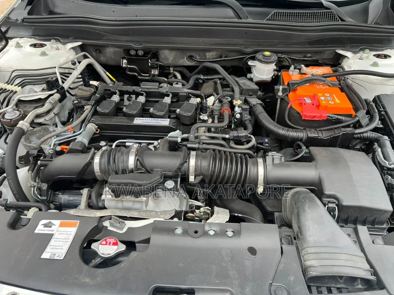 Honda Accord EX (1.5L 4cyl Turbo CVT) 2019 White