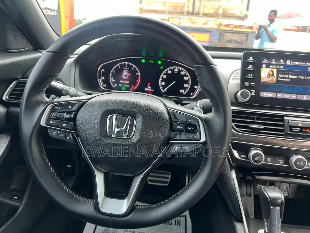 Honda Accord EX (1.5L 4cyl Turbo CVT) 2019 White