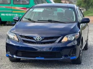 Toyota Corolla 2013 Blue