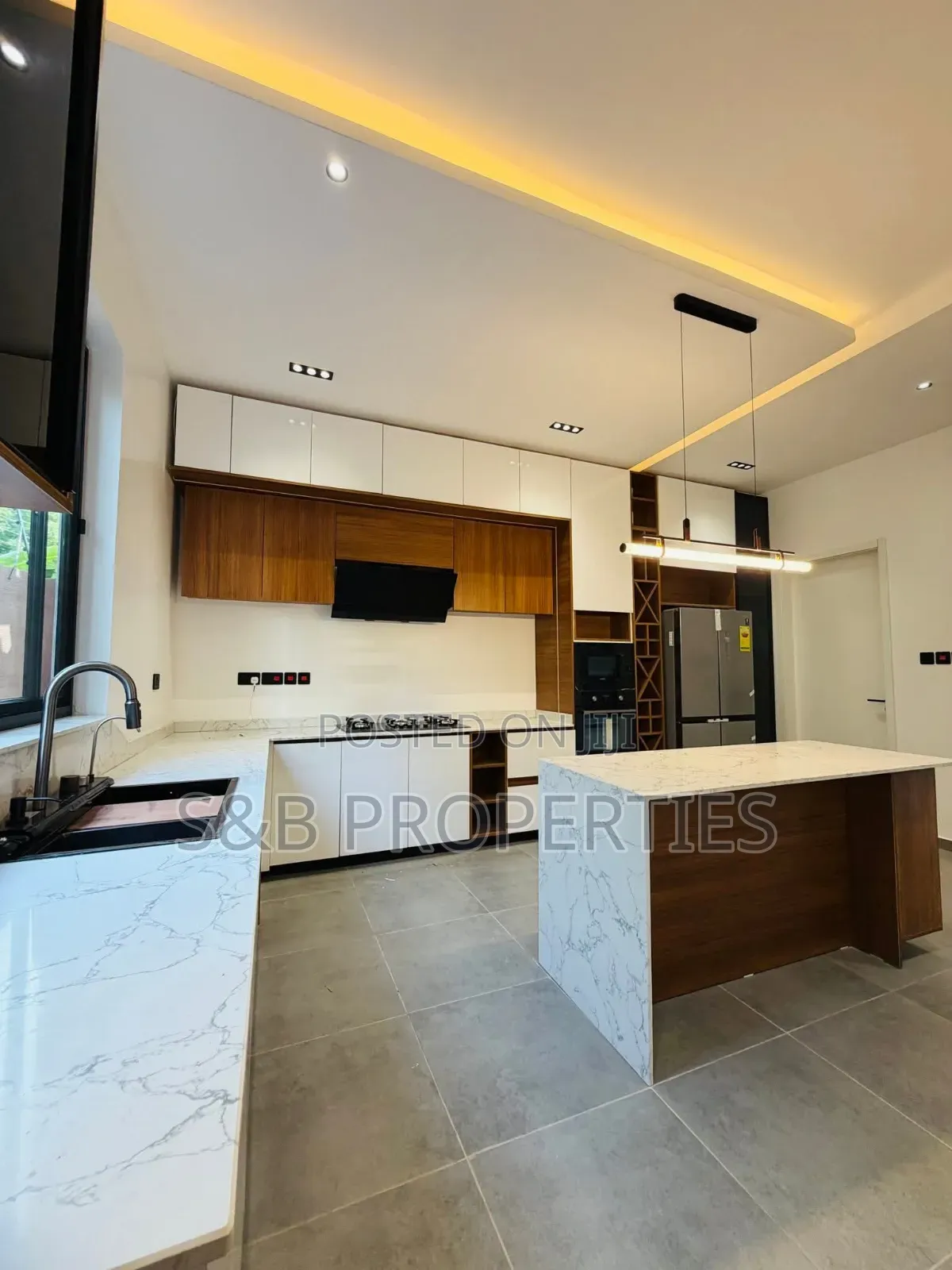 4bdrm House in Oyarifa Mall Area for sale