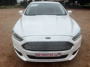 Ford Fusion Titanium AWD 2016 White