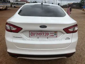 Ford Fusion Titanium AWD 2016 White