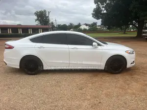 Ford Fusion Titanium AWD 2016 White