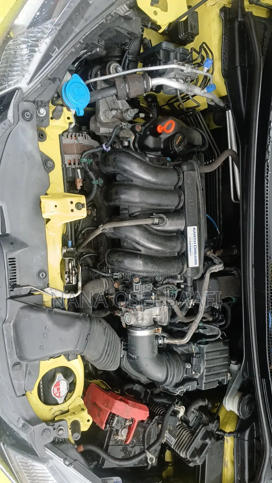 Honda Fit 2017 Yellow