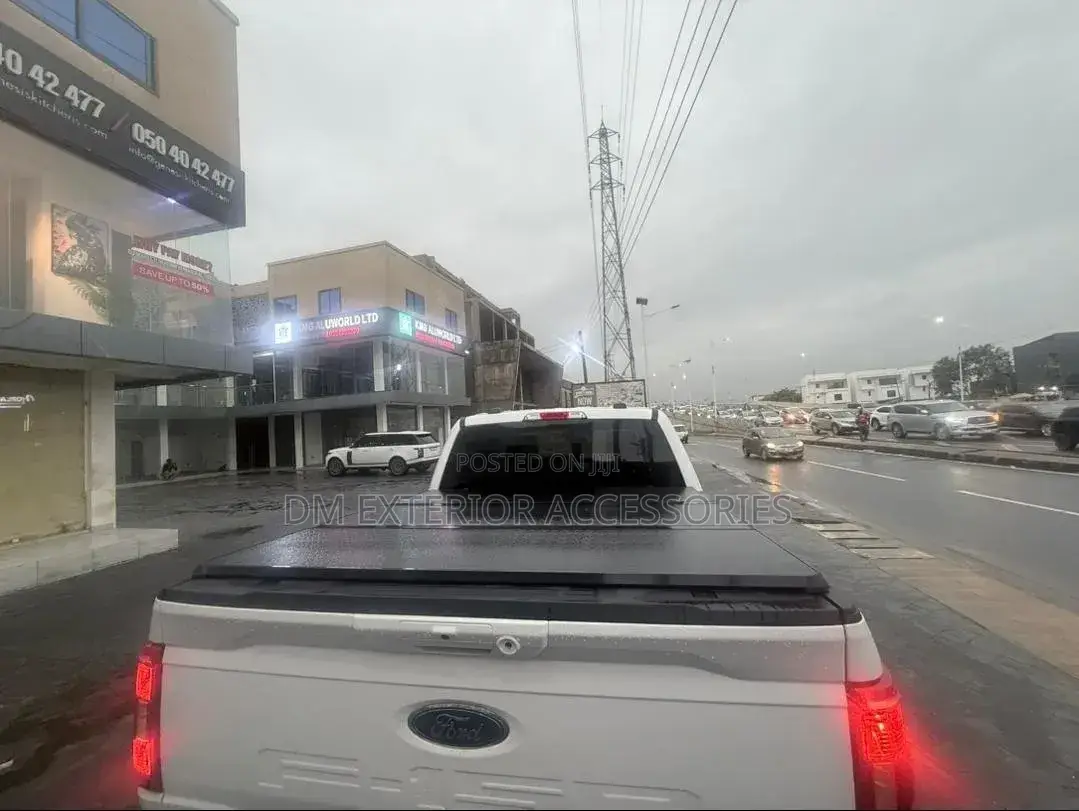 F-150 Bed/Bucket Cover Tri Fold Hard