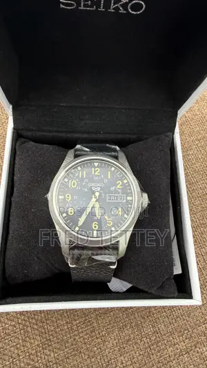 Seiko 5 Sports Classic Field/Military Style 36mm Men
