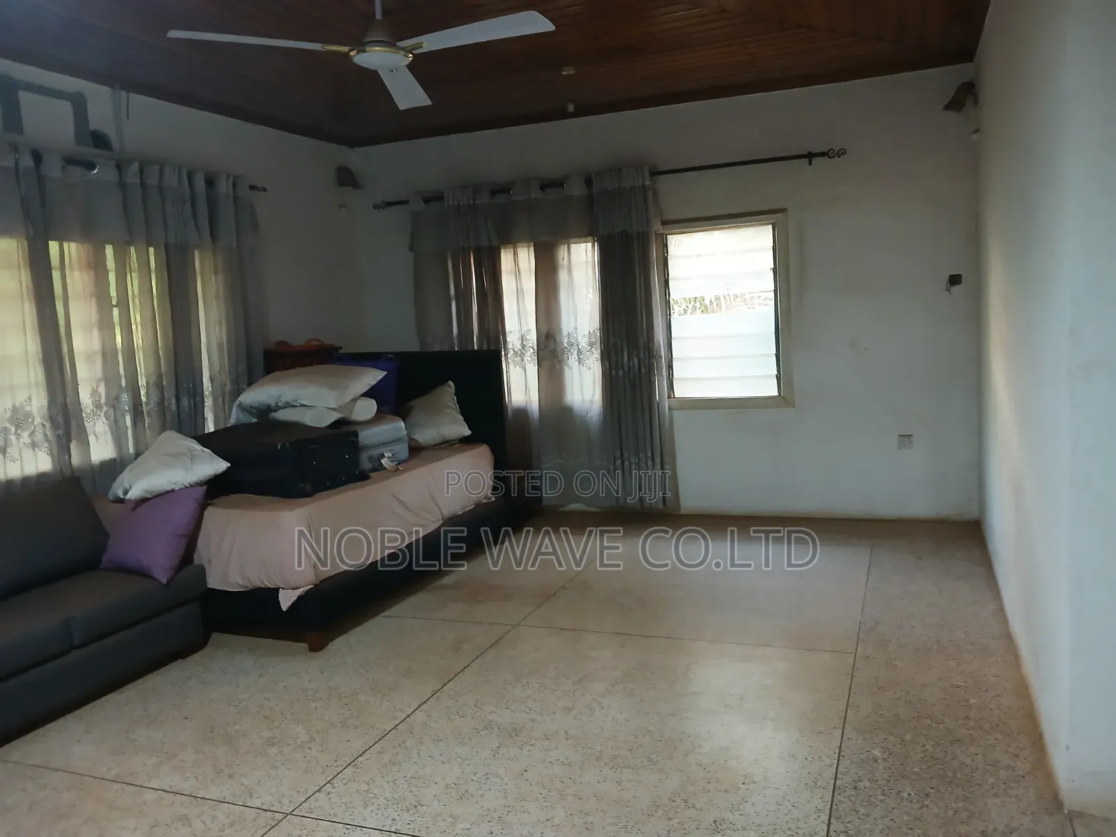 5bdrm House in Kumasi Metropolitan for sale