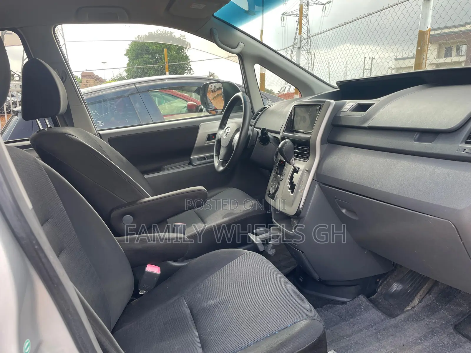Toyota Vios 2012 Silver