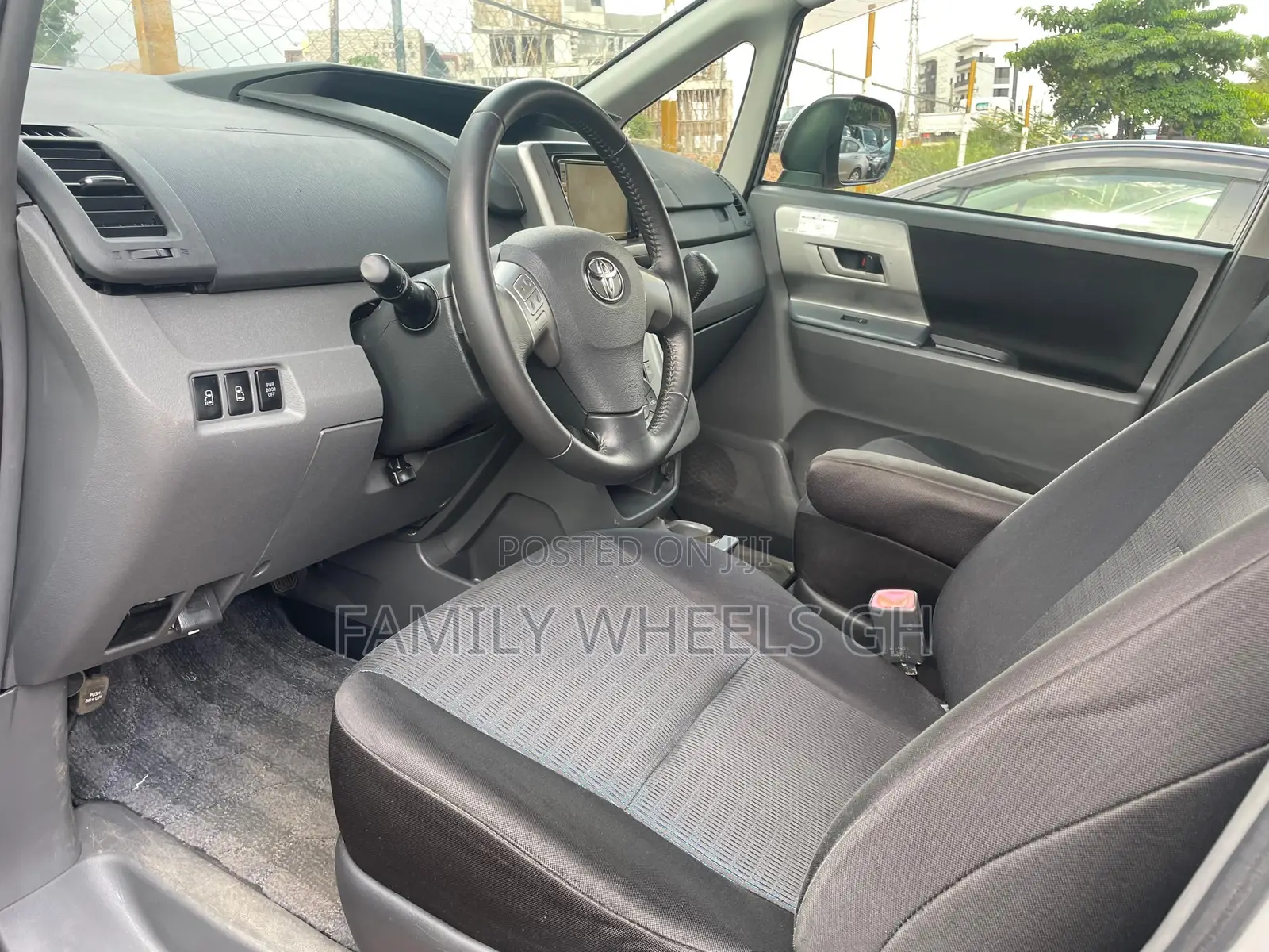 Toyota Vios 2012 Silver