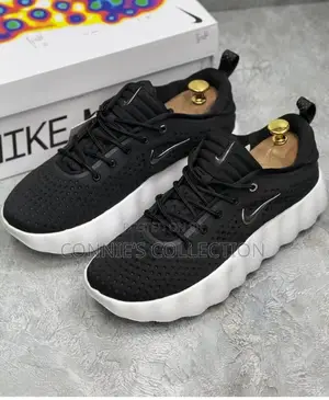 Nike Mind 002 Sneaker