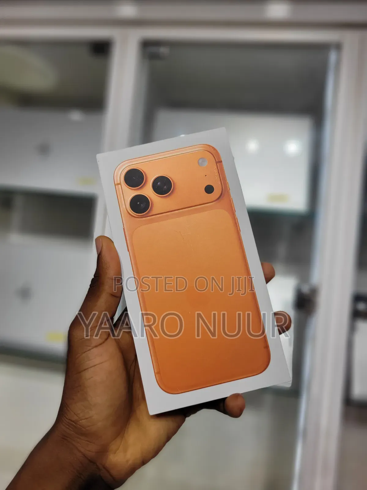 New Apple iPhone 17 Pro Max 256 GB Orange