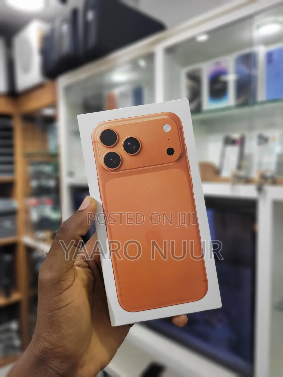 New Apple iPhone 17 Pro Max 256 GB Orange