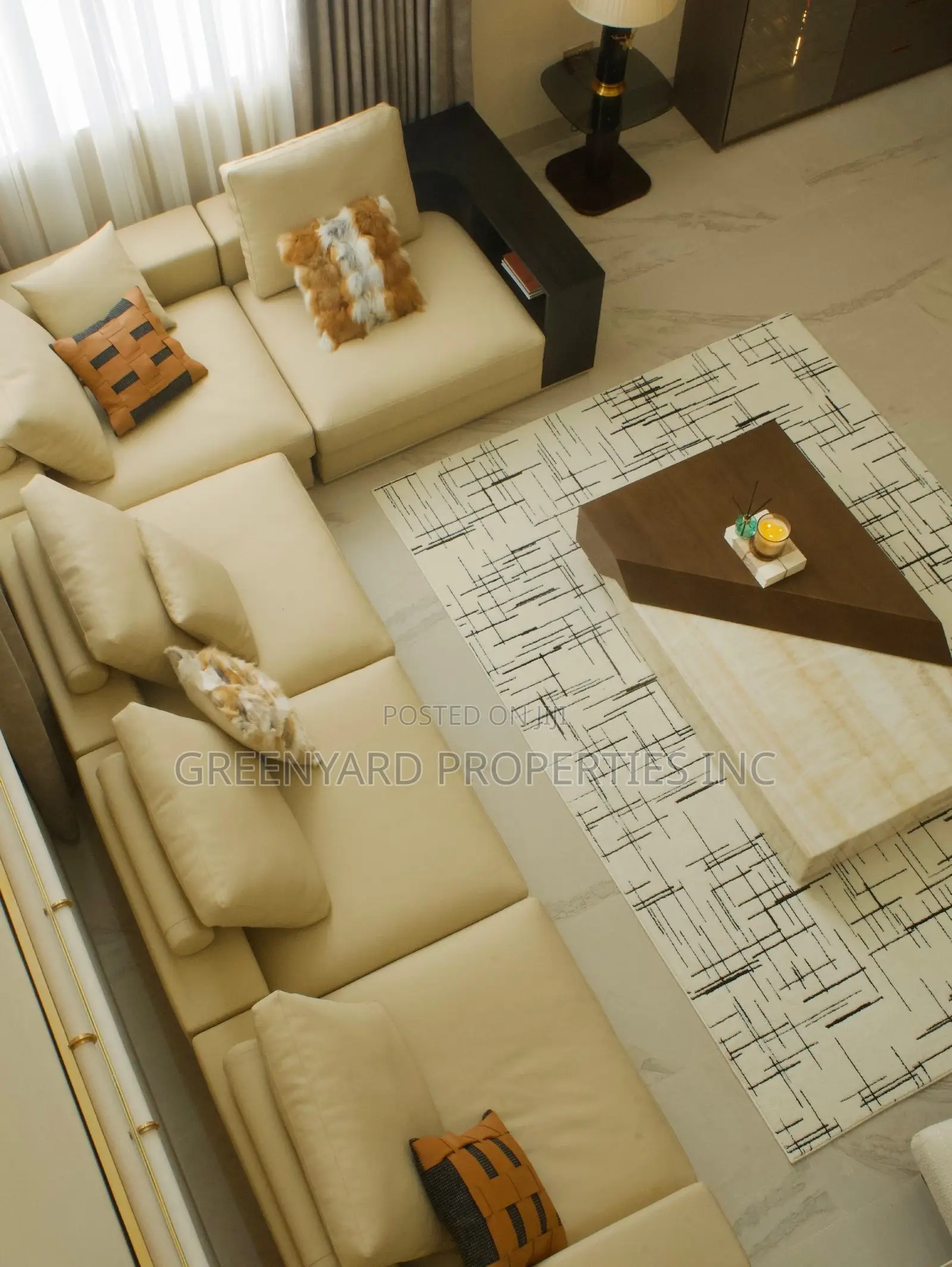 Furnished 4bdrm Mansion in Hills, East Legon for sale