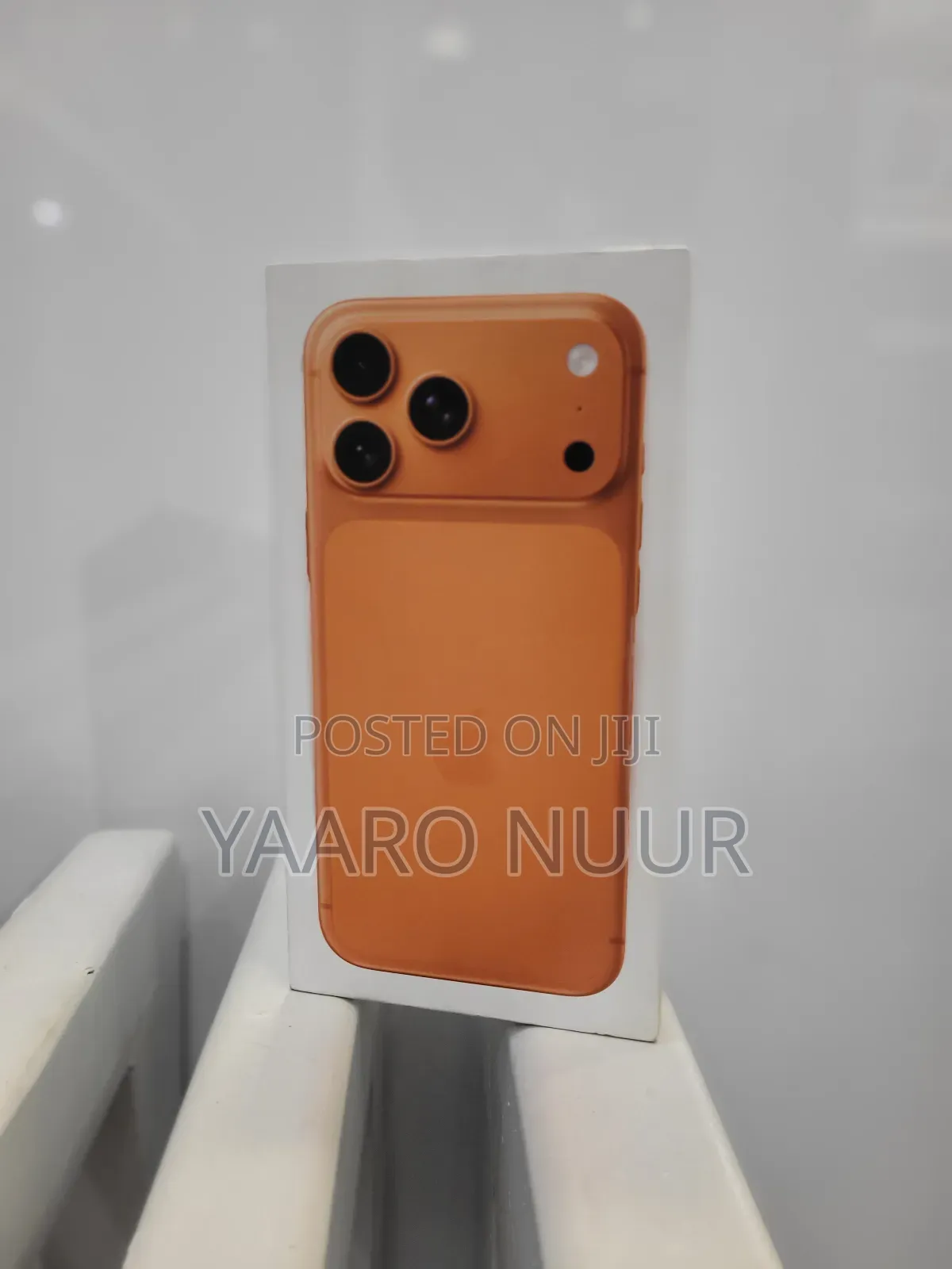 New Apple iPhone 17 Pro Max 256 GB Orange