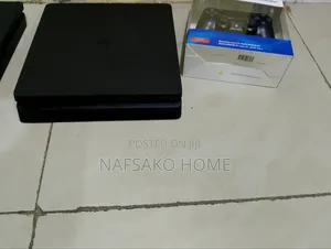 Ps4 Slim(500gb)No Games With One Controller