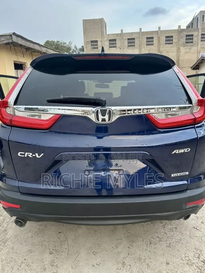 Honda CR-V Touring AWD 2019 Blue